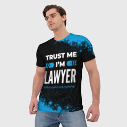 Футболка с принтом Trust me I'm lawyer Dark для женщины, вид на модели спереди №2. Цвет основы: белый