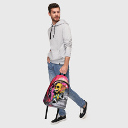 Рюкзак с принтом Скейтер Барт Симпсон на фоне стены с граффити для любого человека, вид спереди №5. Цвет основы: белый