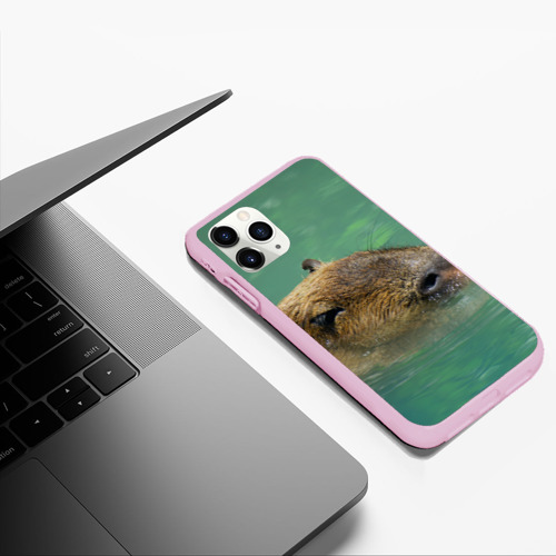 Чехол для iPhone 11 Pro Max матовый Капибара под водой, цвет розовый - фото 5