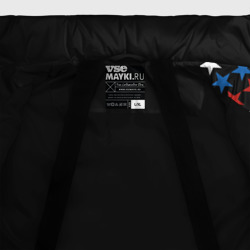 Куртка с принтом 86 Rus ХМАО Югра для мужчины, вид на модели спереди №4. Цвет основы: черный
