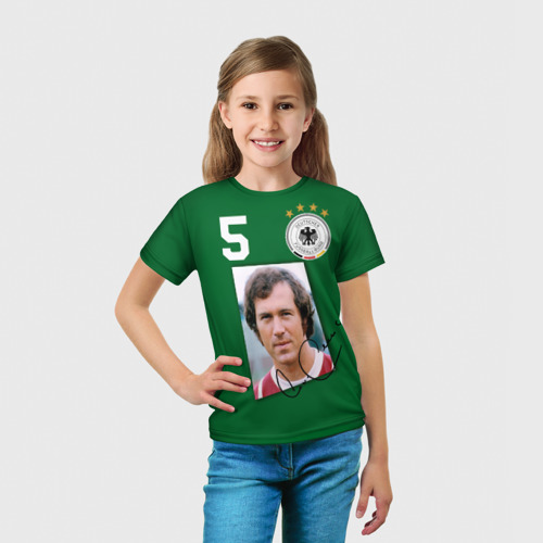 Детская футболка 3D с принтом Франц Беккенбауэр -  форма с автографом, вид сбоку #3