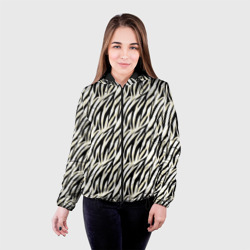 Женская куртка 3D Тигровый полосатый узор- черные  бежевые полосы на белом - фото 2