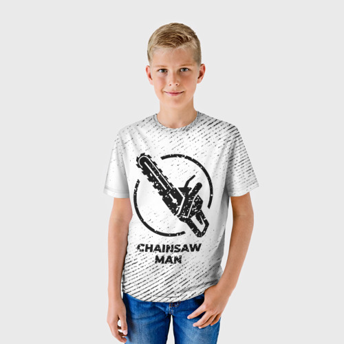 Детская футболка 3D с принтом Chainsaw Man с потертостями на светлом фоне, фото на моделе #1