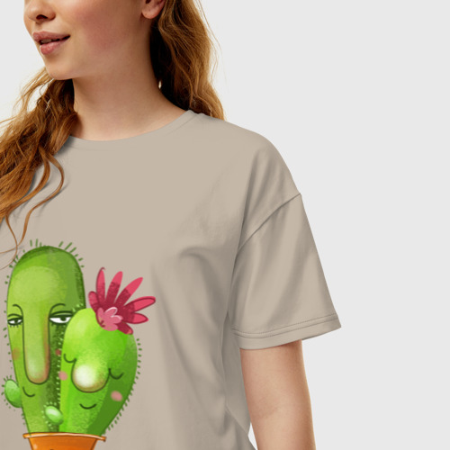 Женская футболка хлопок Oversize с принтом Любовь и кактусы, фото на моделе #1