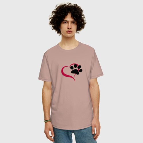 Мужская футболка хлопок Oversize с принтом Сердце и лапа, фото на моделе #1