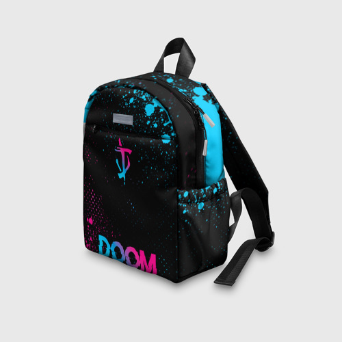 Детский рюкзак 3D с принтом Doom - neon gradient: символ, надпись, вид сбоку #3