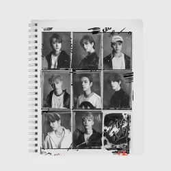 Тетрадь Go Live Stray Kids