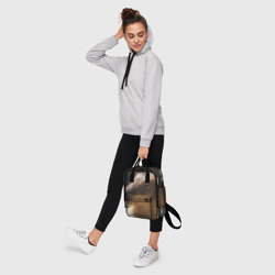 Рюкзак с принтом Капибара спит для женщины, вид на модели спереди №4. Цвет основы: белый
