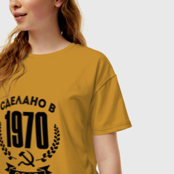 Женская футболка хлопок Oversize Сделано в 1970 году в СССР - серп и молот - фото 2