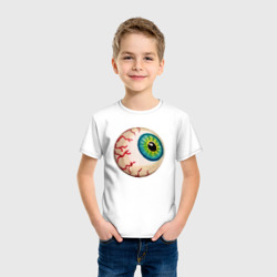 Футболка с принтом Глаз зомби-ктулху большой летающий для ребенка, вид на модели спереди №2. Цвет основы: белый