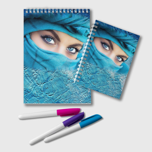 Блокнот Синеглазая девушка в хиджабе, цвет клетка