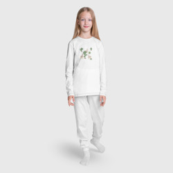 Пижама с принтом Три альпака среди кактусов гуляют для ребенка, вид на модели спереди №3. Цвет основы: белый