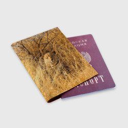 Обложка для паспорта матовая кожа Леопард замаскировался в сухой траве - фото 2