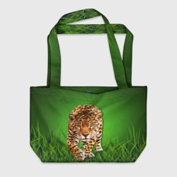 Пляжная сумка 3D Леопард на фоне травы