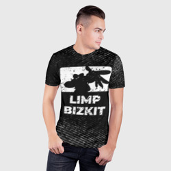 Мужская футболка 3D Slim Limp Bizkit с потертостями на темном фоне - фото 2