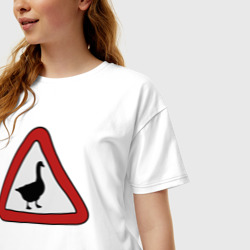 Женская футболка хлопок Oversize Предупредительный знак с гусем - фото 2