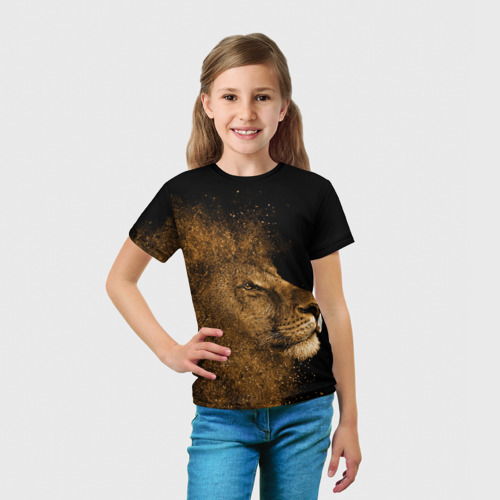 Детская футболка 3D с принтом Золотой лев на черном фоне, вид сбоку #3