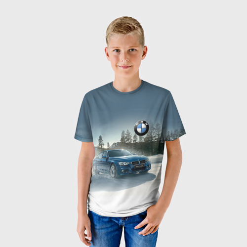 Детская футболка 3D Крутая бэха мчится по лесной дороге, цвет 3D печать - фото 3