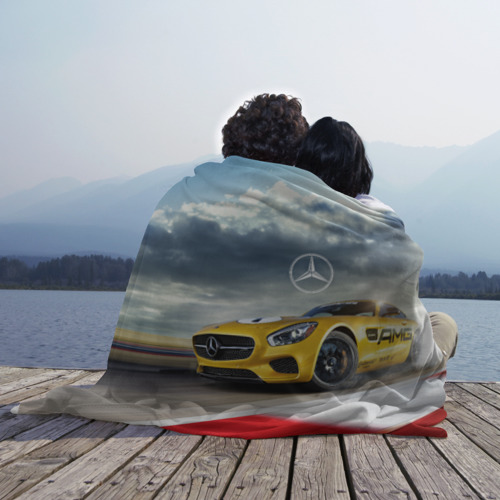 Плед 3D с принтом Mercedes AMG V8 Biturbo на трассе, вид сбоку #3