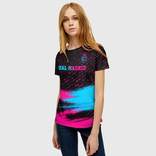 Женская футболка 3D с принтом Real Madrid - neon gradient: символ сверху, фото на моделе #1