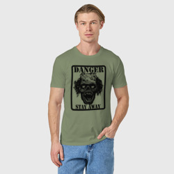 Мужская футболка хлопок Опасно зомби - череп - фото 2