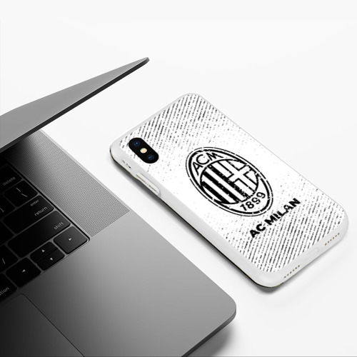 Чехол для iPhone XS Max матовый AC Milan с потертостями на светлом фоне - фото 5