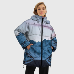 Женская зимняя куртка Oversize Белые зимние горы с дорогой - фото 2