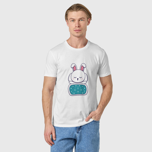 Мужская футболка хлопок с принтом Спящий зайчишка, фото на моделе #1