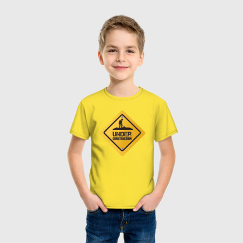 Детская футболка хлопок с принтом Знак - в разработке, фото на моделе #1