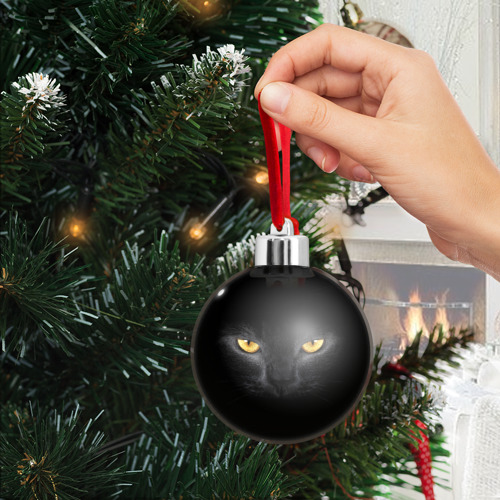 Ёлочный шар Чёрная кошка с оранжевыми глазами - фото 3