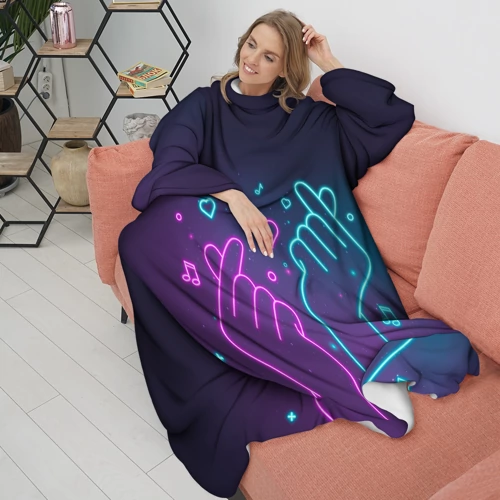 Плед с рукавами с принтом Корейский символ любви - Неон, вид сбоку #3