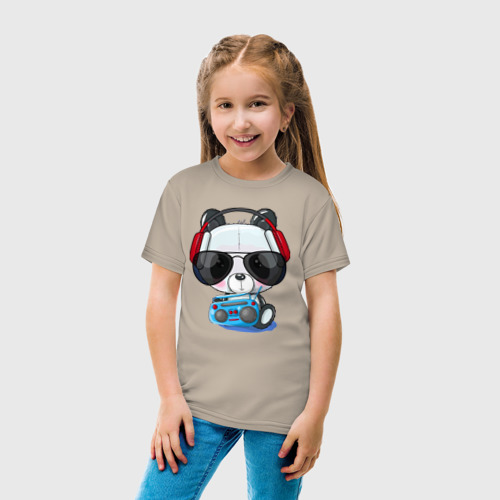 Детская футболка хлопок Прикольный маленький панда в очках с магнитолой, цвет миндальный - фото 5