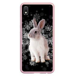 Кролик и пушистые снежинки – Чехол для Samsung Galaxy A10 с принтом купить