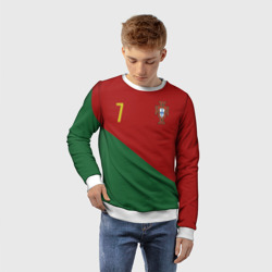 Свитшот с принтом Роналду сборная Португалии для ребенка, вид на модели спереди №2. Цвет основы: белый