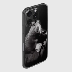 Чехол для iPhone 16 Pro силиконовый с защитой камеры Капибара фотограф - фото 2