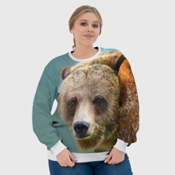 Свитшот с принтом Русский бурый медведь для женщины, вид на модели спереди №4. Цвет основы: белый