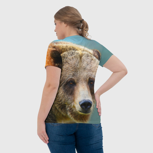 Женская футболка 3D с принтом Русский бурый медведь, вид сзади #2