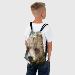 Рюкзак с принтом Русский бурый медведь для любого человека, вид спереди №3. Цвет основы: белый