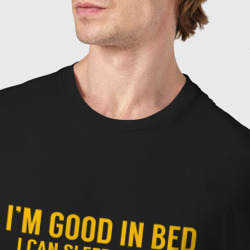 Футболка с принтом I'm good in bed i can sleep all day лень для мужчины, вид на модели спереди №4. Цвет основы: черный