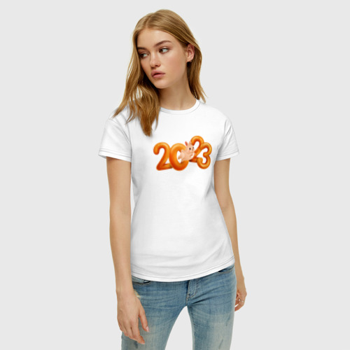 Женская футболка хлопок с принтом 2023 - надпись с кроликом, фото на моделе #1