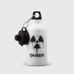 Бутылка с принтом Danger radiation symbol для ребенка, вид на модели спереди №2. Цвет основы: белый