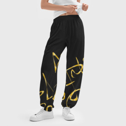 Женские джоггеры оверсайз 3D Золотая каллиграфия на черном фоне - фото 2
