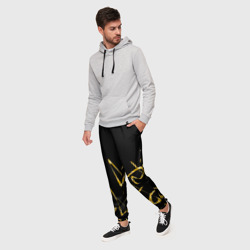 Мужские брюки 3D Золотая каллиграфия на черном фоне - фото 2
