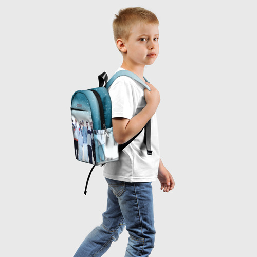 Детский рюкзак 3D с принтом Stray Kids winter, вид сзади #1
