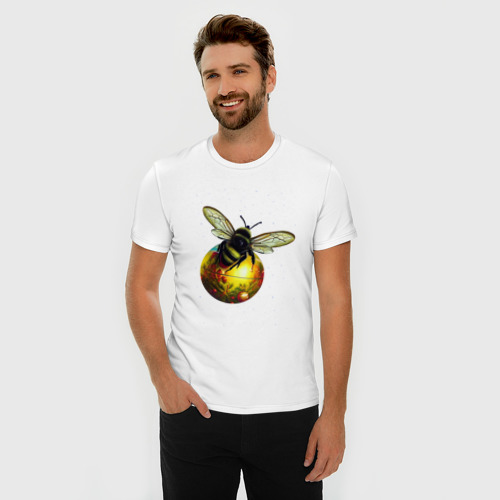 Мужская футболка хлопок Slim Пчелка на шаре, цвет белый - фото 3
