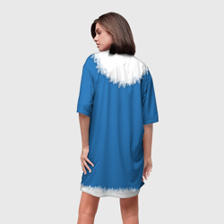 Платье с принтом Снегурка с косами для женщины, вид на модели сзади №2. Цвет основы: белый