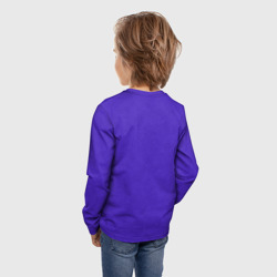 Лонгслив с принтом Яркий сиреневый с пятнами текстурированными для ребенка, вид на модели сзади №2. Цвет основы: белый