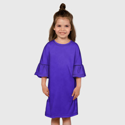 Платье с принтом Яркий сиреневый с пятнами текстурированными для ребенка, вид на модели спереди №3. Цвет основы: белый