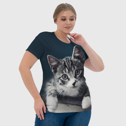 Женская футболка 3D с принтом Милый любопытный котёнок, фото #4