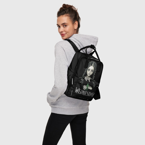 Женский рюкзак 3D с принтом Уэнсдэй на чёрном фоне, вид сбоку #3